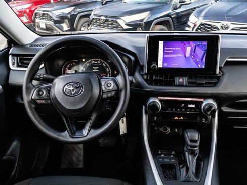 Used 2025 Toyota RAV4 LE image 20