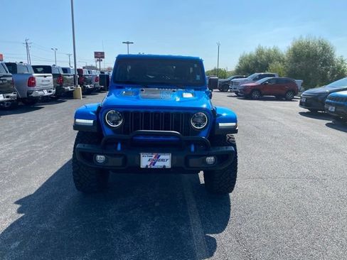 Used 2023 Jeep Wrangler Unlimited Rubicon 4xe AWD/4WD image 2