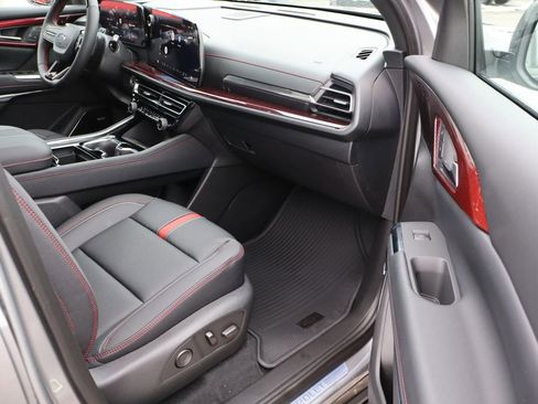 New 2026 Chevrolet Traverse RS image 54