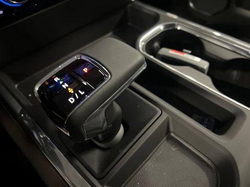 New 2026 GMC Sierra 1500 SLT w/ SLT Premium Plus Package image 25