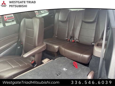 Used 2021 Mercedes-Benz GLS 450 4MATIC image 27