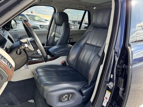 Used 2017 Land Rover Range Rover Autobiography image 24