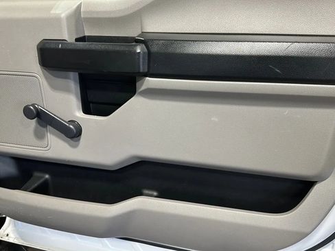 Used 2017 Ford F250 XL RWD image 13
