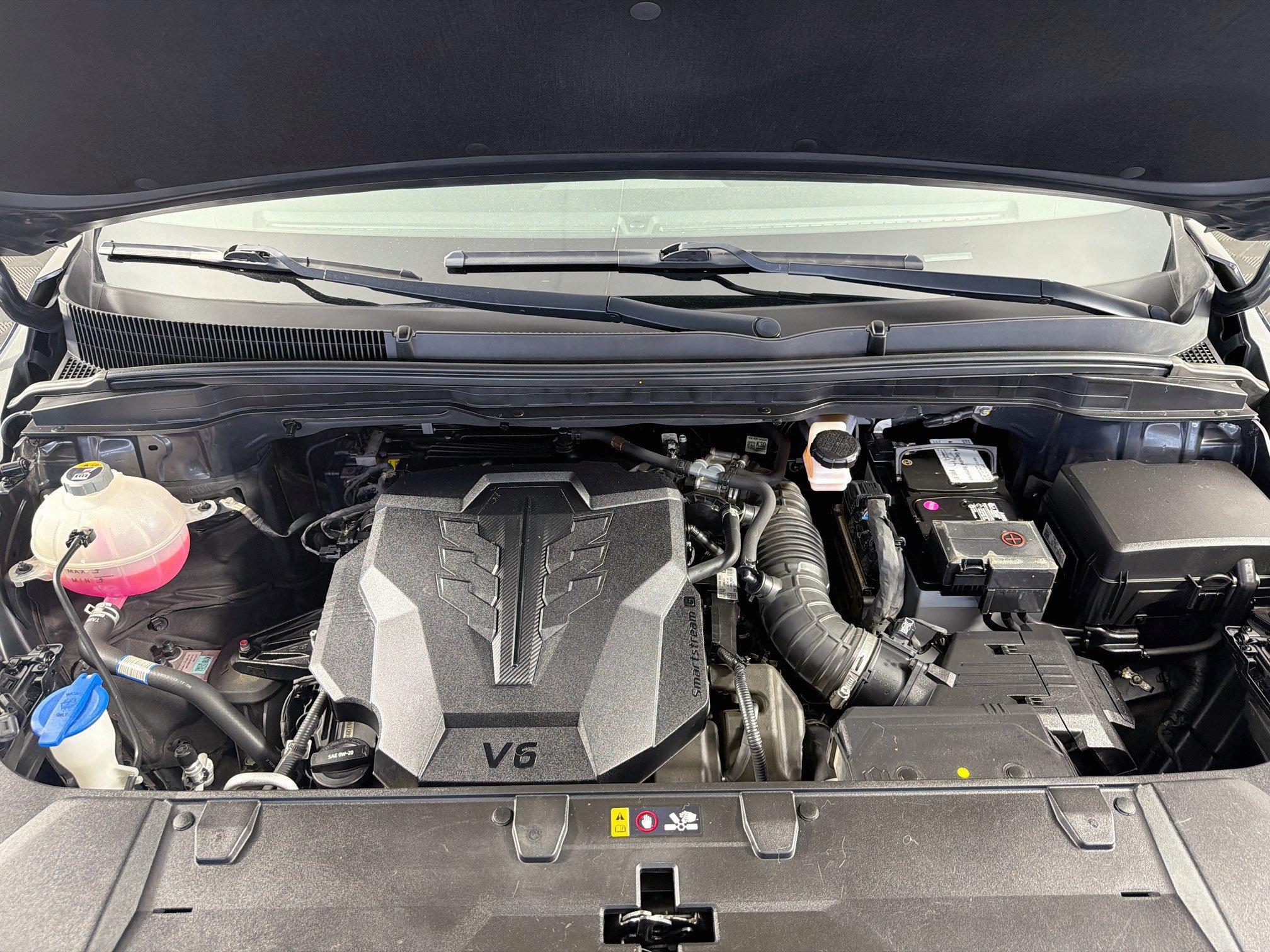 Used 2022 Kia Carnival LX FWD image 35