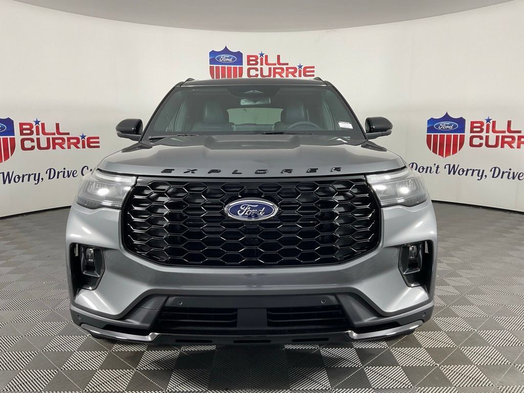 New 2026 Ford Explorer ST-Line w/ ST-Line Street Pack RWD image 8
