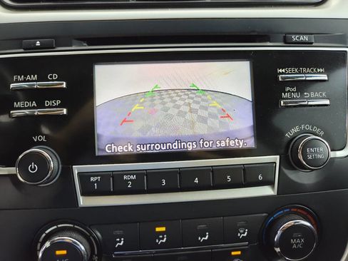Used 2017 Nissan Altima 2.5 S w/ Power Driver Seat Package FWD image 34