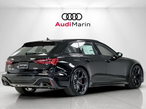 New 2026 Audi RS 6 performance image 5