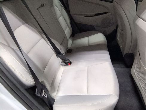 Used 2018 Hyundai Tucson SEL image 21