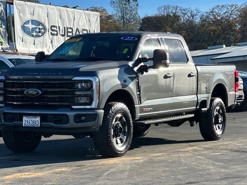 Used 2023 Ford F250 XLT w/ Black Appearance Package image 8
