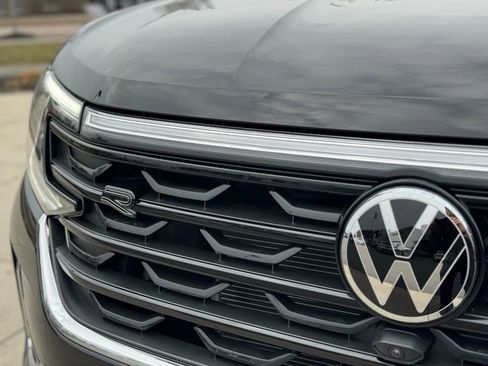 New 2026 Volkswagen Atlas Cross Sport SEL Premium R-Line AWD/4WD image 6