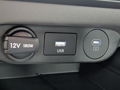 New 2026 Hyundai Elantra SEL Sport FWD image 23
