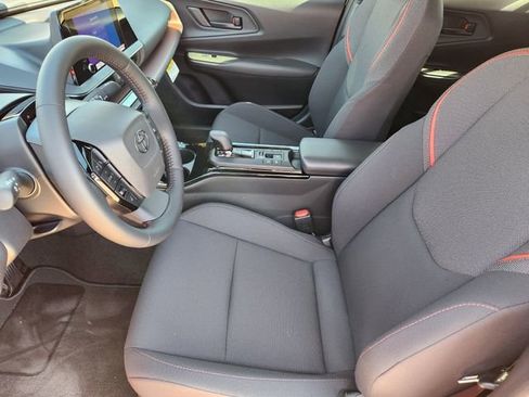 New 2026 Toyota Prius Plug-In Hybrid image 9