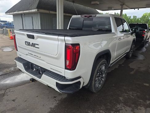 Used 2023 GMC Sierra 1500 Denali Ultimate AWD/4WD image 4