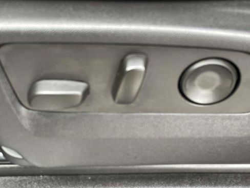 Used 2022 Chevrolet Tahoe RST w/ Luxury Package image 24