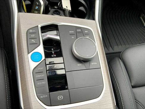 New 2025 BMW i4 xDrive40i w/ Premium Package image 18