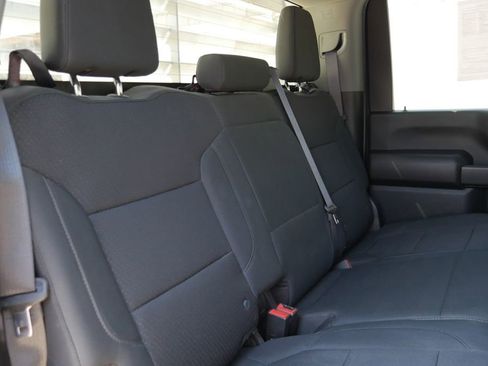 Used 2021 Chevrolet Silverado 2500 Custom w/ Custom Convenience Package AWD/4WD image 22
