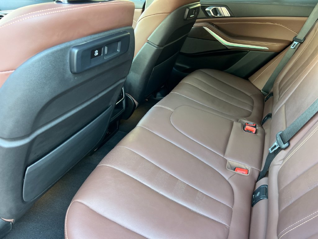 Used 2022 BMW X5 xDrive45e AWD/4WD image 15
