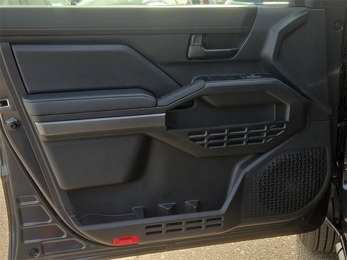 New 2026 Toyota Tacoma SR5 image 18