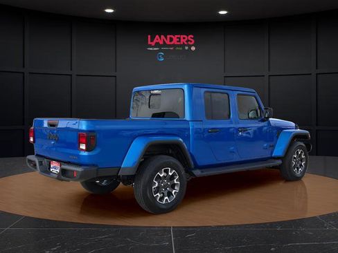 New 2026 Jeep Gladiator Mojave AWD/4WD image 3