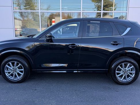 Used 2025 MAZDA CX-5 AWD 2.5 S w/ Preferred Package image 1