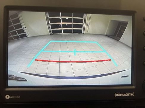 Used 2022 Toyota RAV4 LE image 13