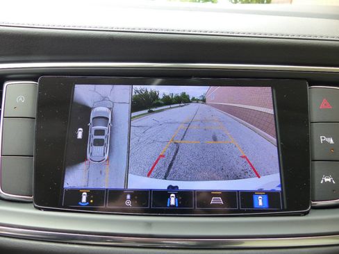 Used 2022 Buick Enclave Premium w/ Surround and Sites Package FWD image 33