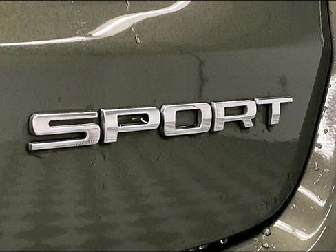 Used 2018 Jeep Compass Sport w/ Cold Weather Group AWD/4WD image 9
