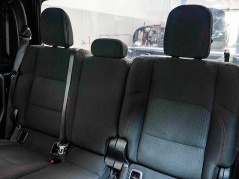 Used 2020 Jeep Gladiator Rubicon w/ Trailer Tow Package image 35