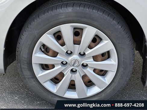 Used 2014 Nissan Sentra SV FWD image 7