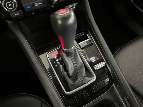 Used 2023 Jeep Compass Latitude image 15