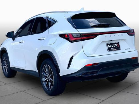 Used 2025 Lexus NX 250 FWD w/ Towing Package (2000 Lbs) image 12