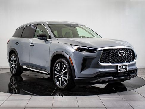 Used 2025 INFINITI QX60 Sensory image 5