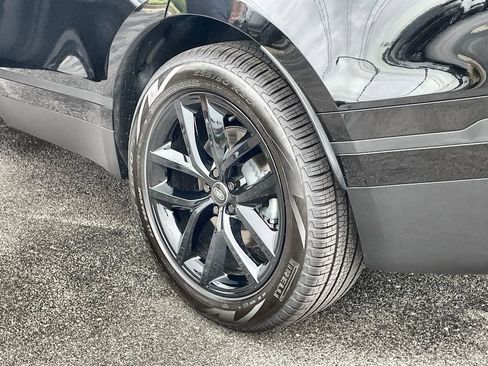 Used 2025 Land Rover Range Rover Velar S image 11