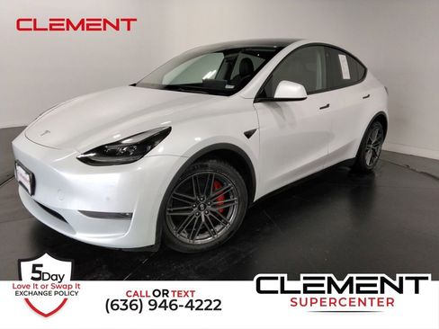 Used 2022 Tesla Model Y Performance image 1