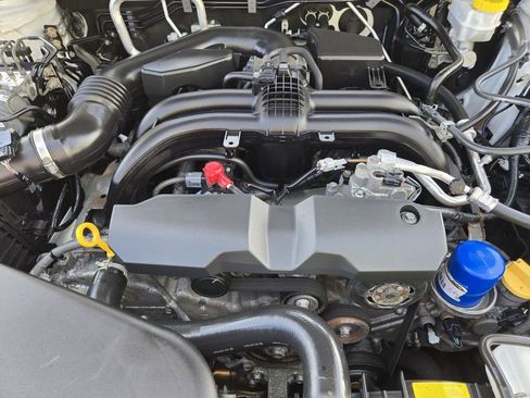 Used 2019 Subaru Outback 2.5i AWD/4WD image 18