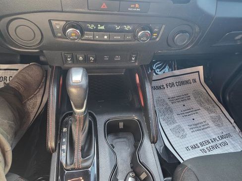 Used 2023 Nissan Frontier Pro-X w/ Pro Convenience Package image 17