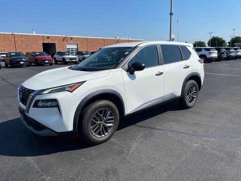 Used 2023 Nissan Rogue S FWD image 1