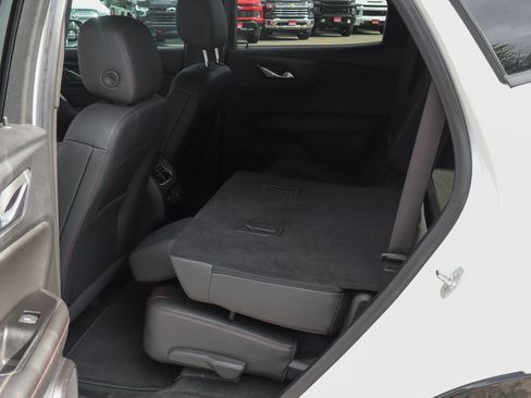 Used 2024 Chevrolet Blazer RS w/ Driver Confidence II Package FWD image 46