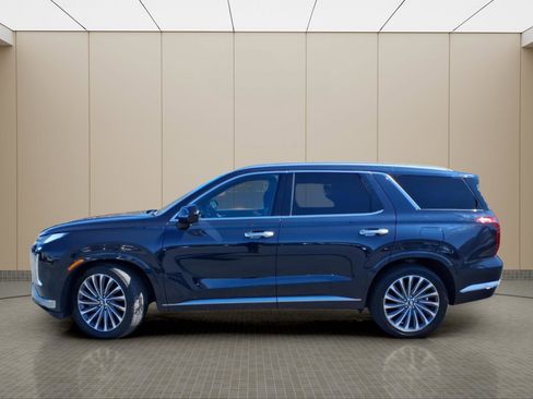 Used 2024 Hyundai Palisade Calligraphy image 13