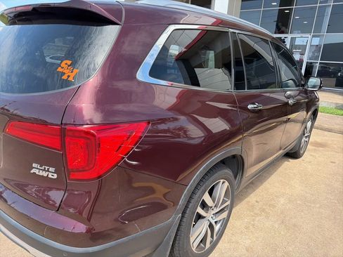 Used 2016 Honda Pilot Elite image 4
