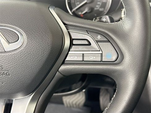 Used 2025 INFINITI QX50 Sport AWD/4WD image 19