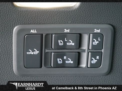 New 2026 Lexus LX 600 4WD w/ Luxury Package image 17