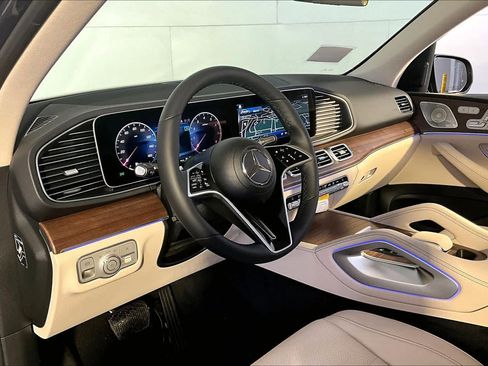 New 2026 Mercedes-Benz GLE 450 4MATIC image 9