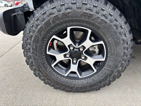 Used 2021 Jeep Wrangler Unlimited Rubicon image 9