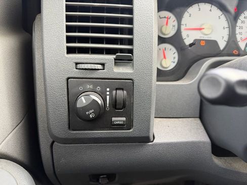 Used 2008 Dodge Ram 1500 Truck SLT w/ Trailer Tow Group image 10