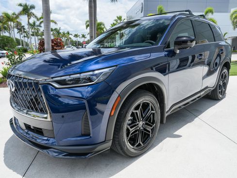 Certified 2026 INFINITI QX60 Sport w/ Dark Cargo Package AWD/4WD image 4
