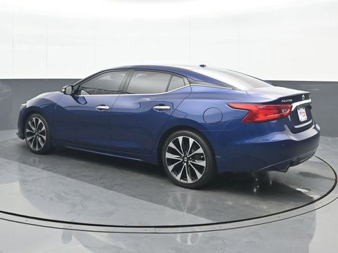 Used 2018 Nissan Maxima SR image 4