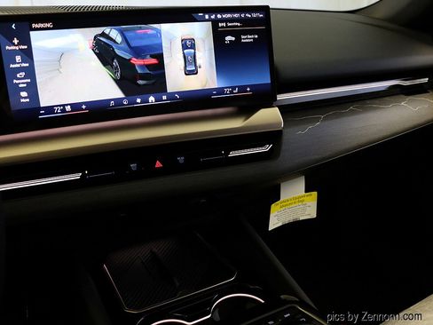 New 2026 BMW 530i xDrive w/ M Sport Package image 24