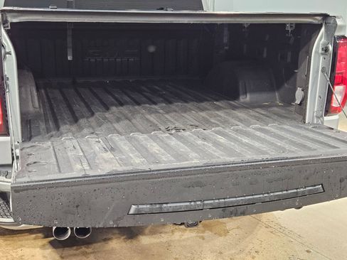 Used 2024 GMC Sierra 1500 Elevation AWD/4WD image 18