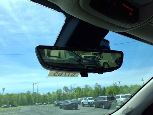 Certified 2024 Buick Encore GX Avenir w/ Avenir Technology Package image 42